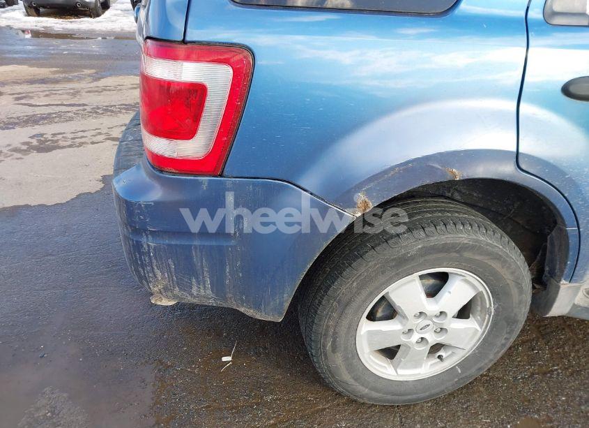 Photo 6 of 2009 Ford Escape XLT (VIN 1FMCU03789KA08841)