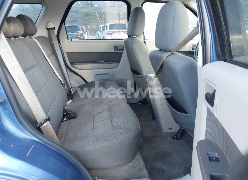 Photo 8 of 2009 Ford Escape XLT (VIN 1FMCU03789KA08841)
