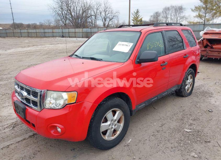 Photo 2 of 2009 Ford Escape XLT (VIN 1FMCU03789KA26076)