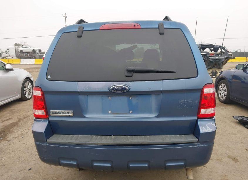 Photo 16 of 2009 Ford Escape XLT (VIN 1FMCU03789KB30261)