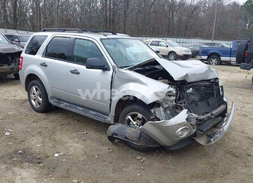 2009 Ford Escape XLT (VIN 1FMCU03789KB34181) main photo