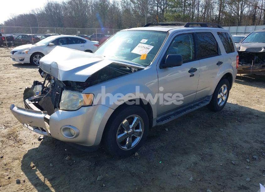 Photo 2 of 2009 Ford Escape XLT (VIN 1FMCU03789KB34181)