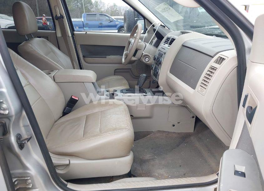 Photo 5 of 2009 Ford Escape XLT (VIN 1FMCU03789KB34181)