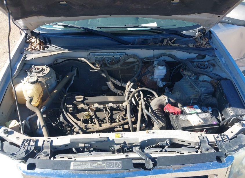 Photo 10 of 2009 Ford Escape XLT (VIN 1FMCU03799KA21212)