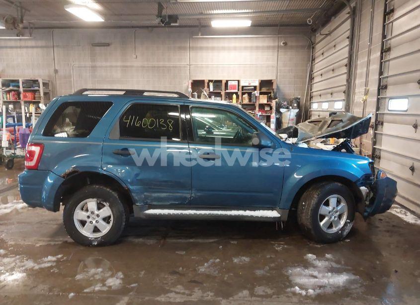 Photo 14 of 2009 Ford Escape XLT (VIN 1FMCU03799KA80583)
