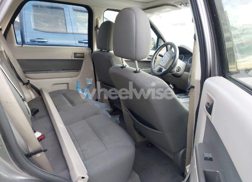 Photo 8 of 2009 Ford Escape XLT (VIN 1FMCU03799KA82592)