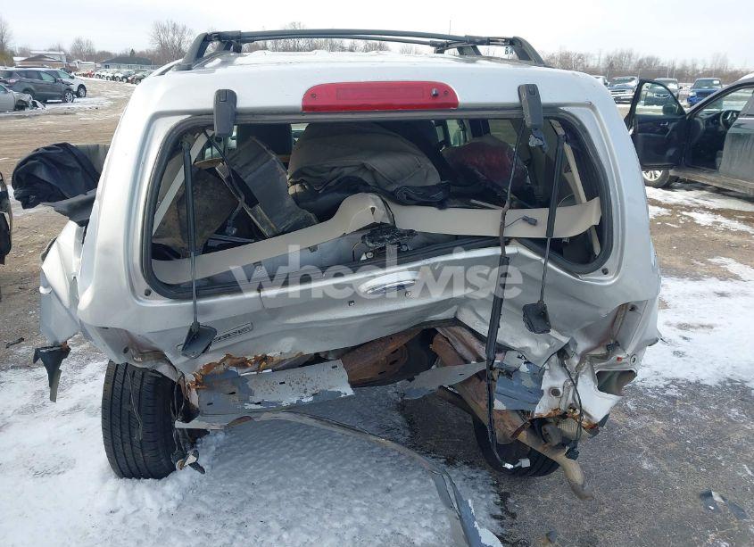 Photo 16 of 2009 Ford Escape XLT (VIN 1FMCU037X9KA87722)