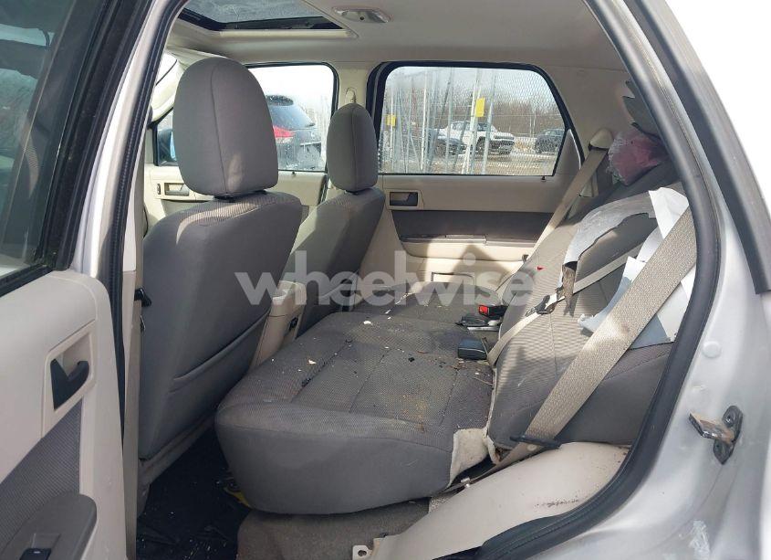 Photo 8 of 2009 Ford Escape XLT (VIN 1FMCU037X9KA87722)