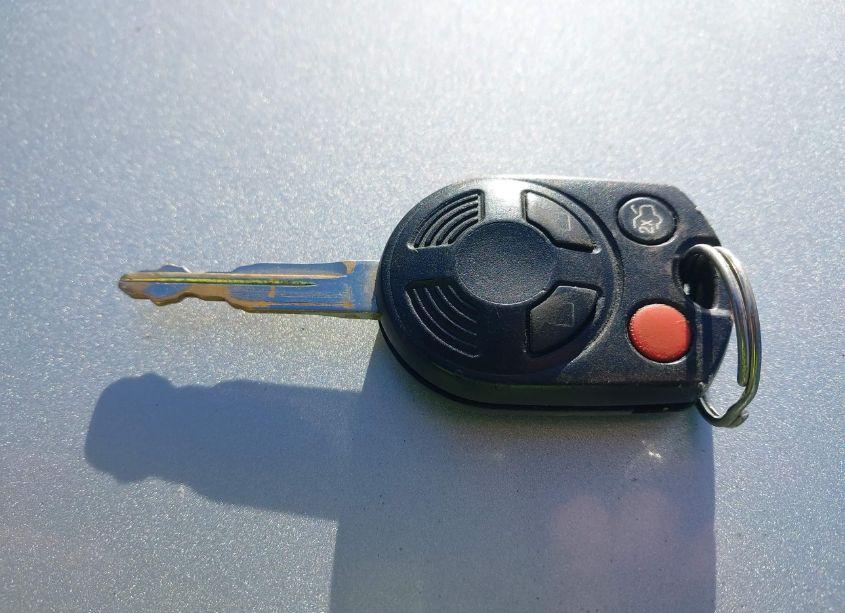 Photo 11 of 2009 Ford Escape XLT (VIN 1FMCU037X9KB30469)