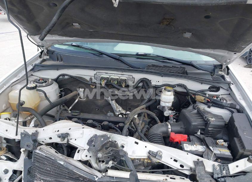 Photo 10 of 2009 Ford Escape XLT (VIN 1FMCU037X9KB55033)