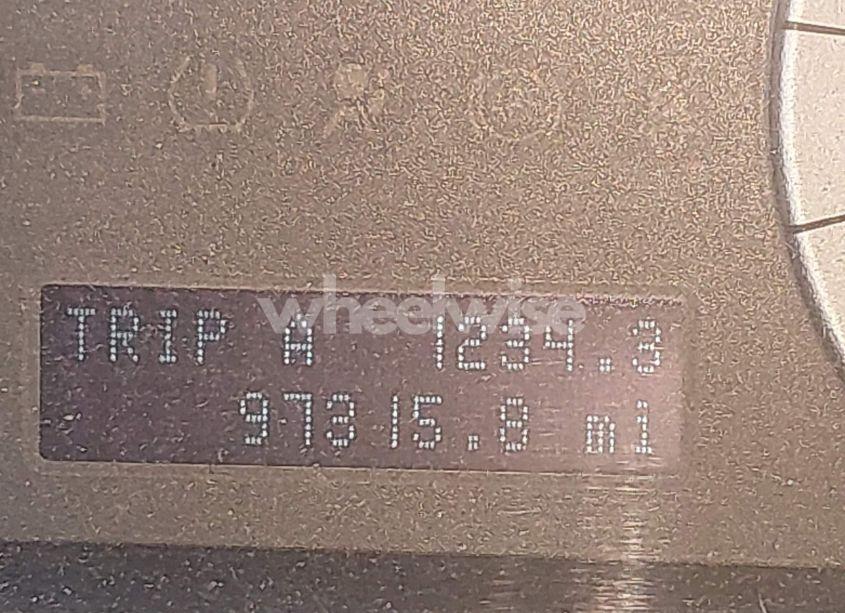 Photo 12 of 2009 Ford Escape XLT (VIN 1FMCU037X9KC05204)