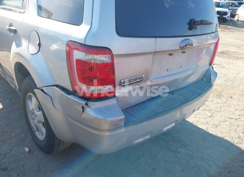 Photo 12 of 2009 Ford Escape XLT (VIN 1FMCU03G09KA26296)