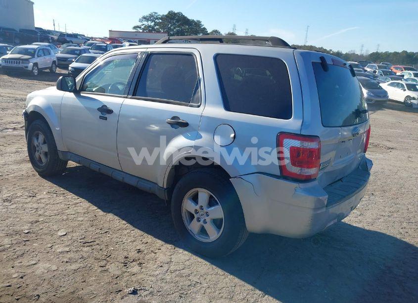 Photo 3 of 2009 Ford Escape XLT (VIN 1FMCU03G09KA26296)