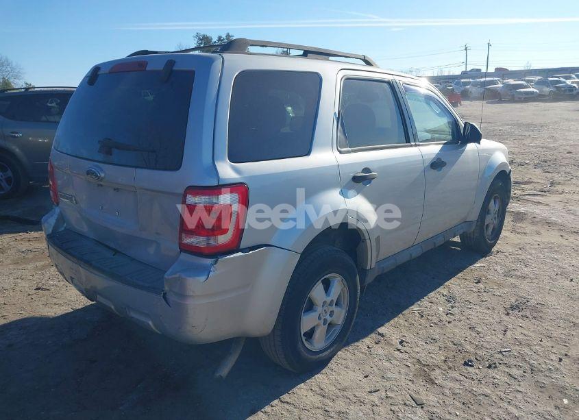 Photo 4 of 2009 Ford Escape XLT (VIN 1FMCU03G09KA26296)