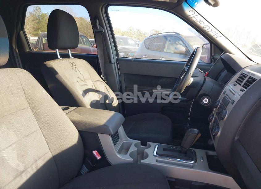 Photo 5 of 2009 Ford Escape XLT (VIN 1FMCU03G09KA26296)