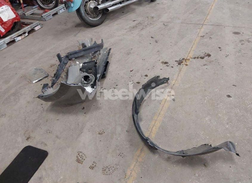 Photo 12 of 2009 Ford Escape XLT (VIN 1FMCU03G09KA98163)