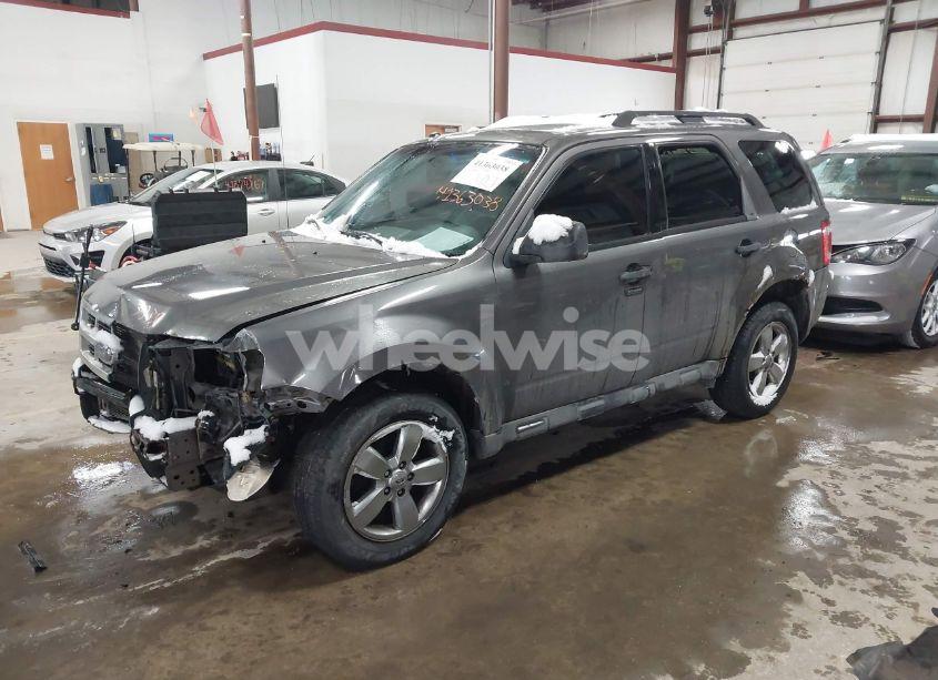 Photo 2 of 2009 Ford Escape XLT (VIN 1FMCU03G09KA98163)