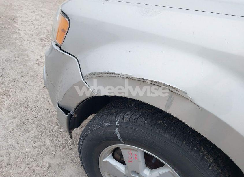 Photo 6 of 2009 Ford Escape XLT (VIN 1FMCU03G19KA69822)