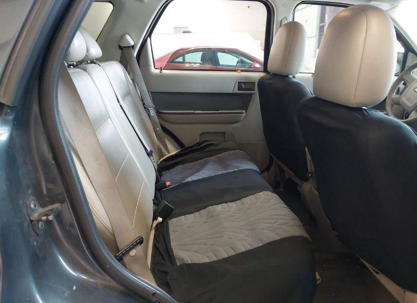 Photo 8 of 2009 Ford Escape XLT (VIN 1FMCU03G19KB35026)