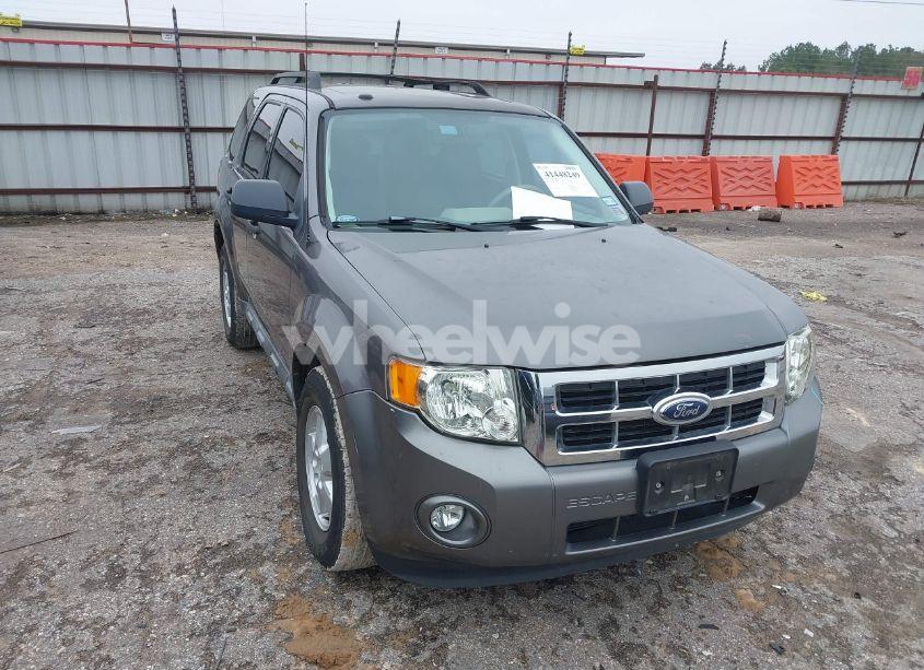 2009 Ford Escape XLT (VIN 1FMCU03G19KD15428) main photo
