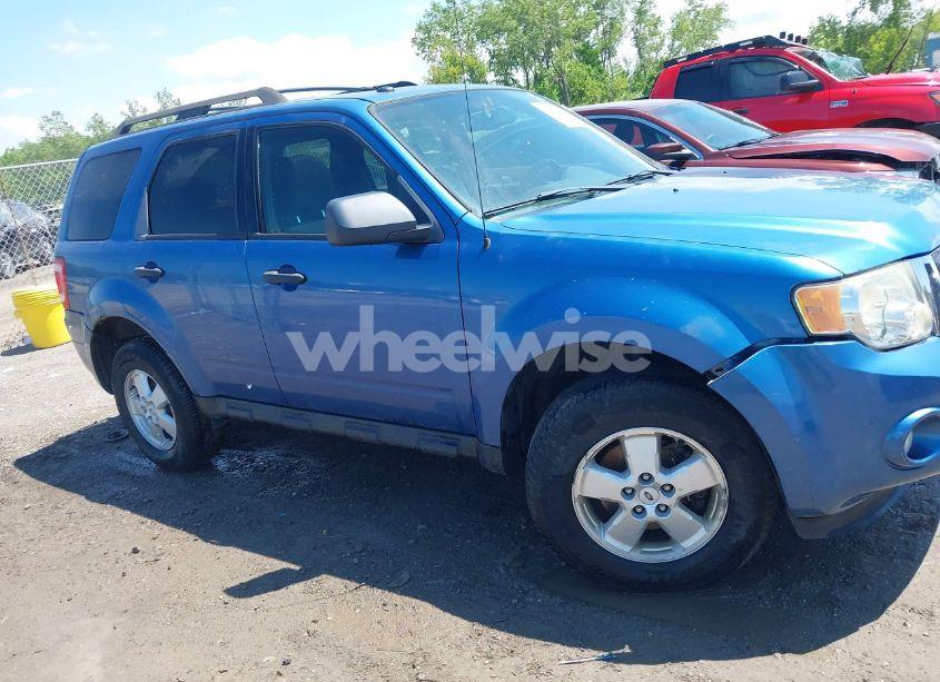Photo 13 of 2009 Ford Escape XLT (VIN 1FMCU03G29KA08124)