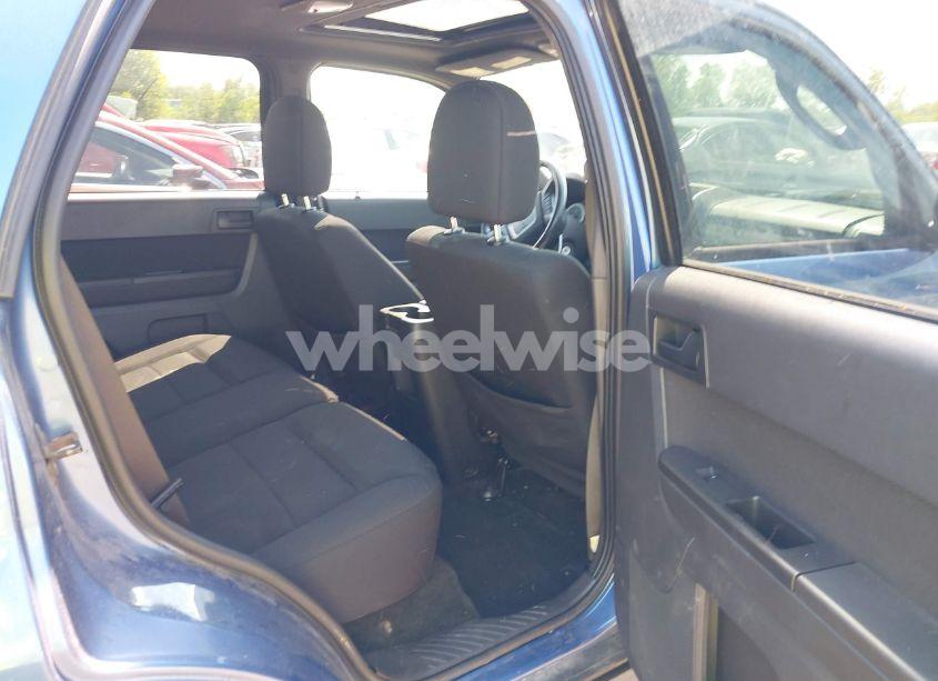 Photo 8 of 2009 Ford Escape XLT (VIN 1FMCU03G29KA08124)