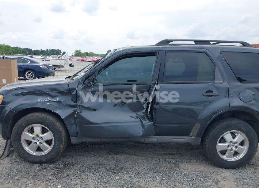 Photo 6 of 2009 Ford Escape XLT (VIN 1FMCU03G29KA86046)