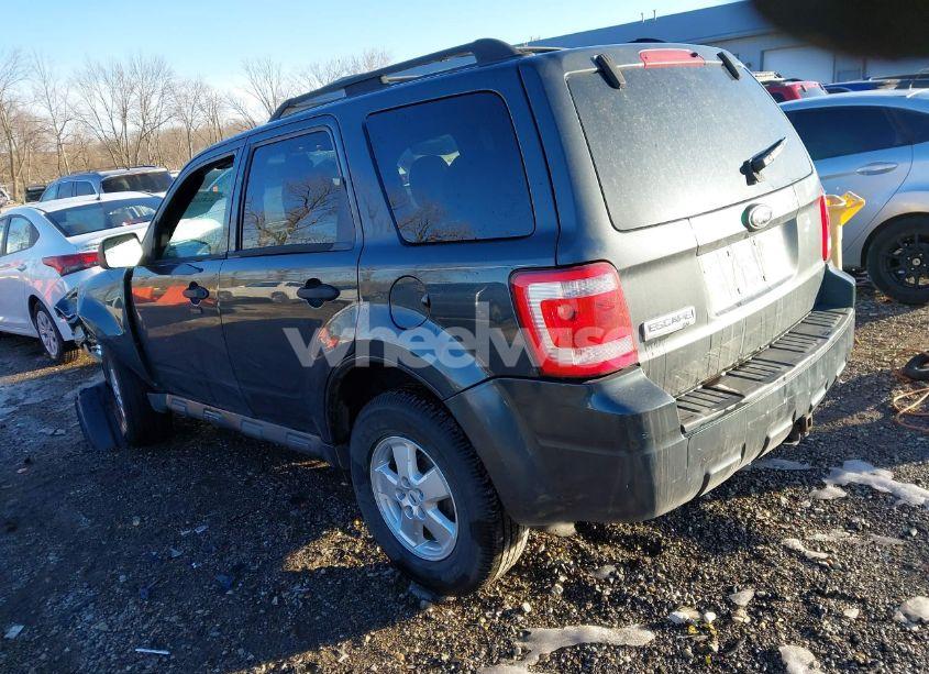 Photo 3 of 2009 Ford Escape XLT (VIN 1FMCU03G39KA51323)