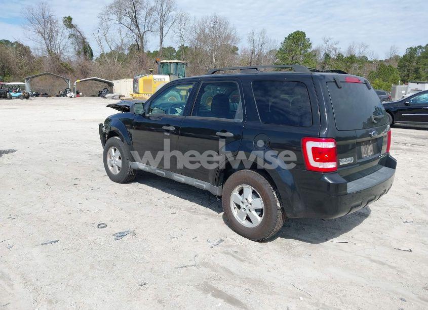 Photo 3 of 2009 Ford Escape XLT (VIN 1FMCU03G39KC85736)