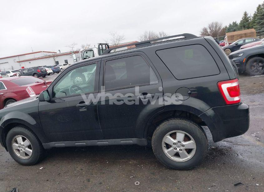 Photo 14 of 2009 Ford Escape XLT (VIN 1FMCU03G49KA15432)