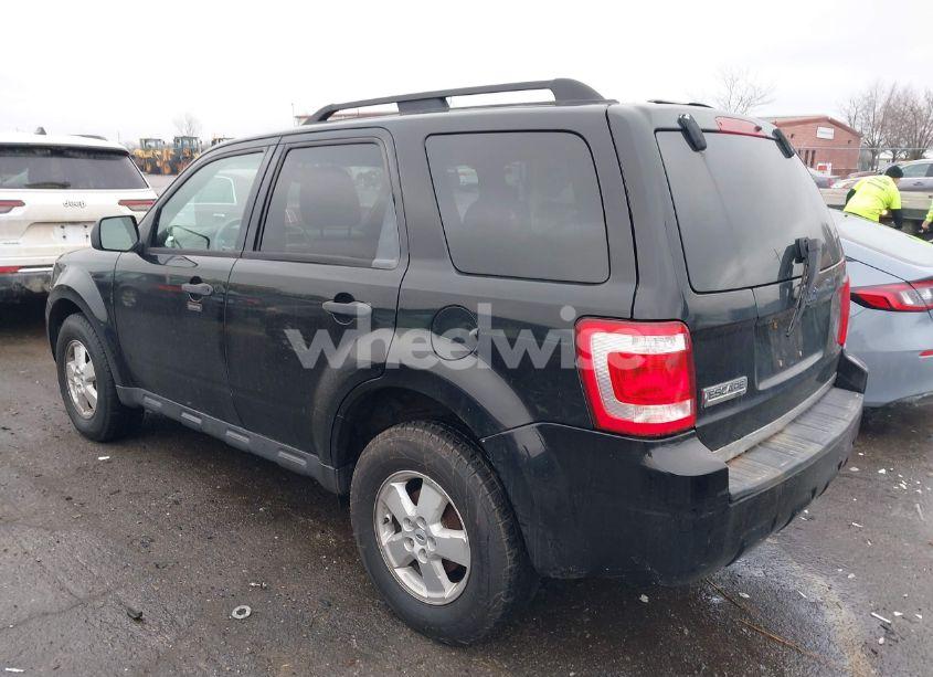 Photo 3 of 2009 Ford Escape XLT (VIN 1FMCU03G49KA15432)