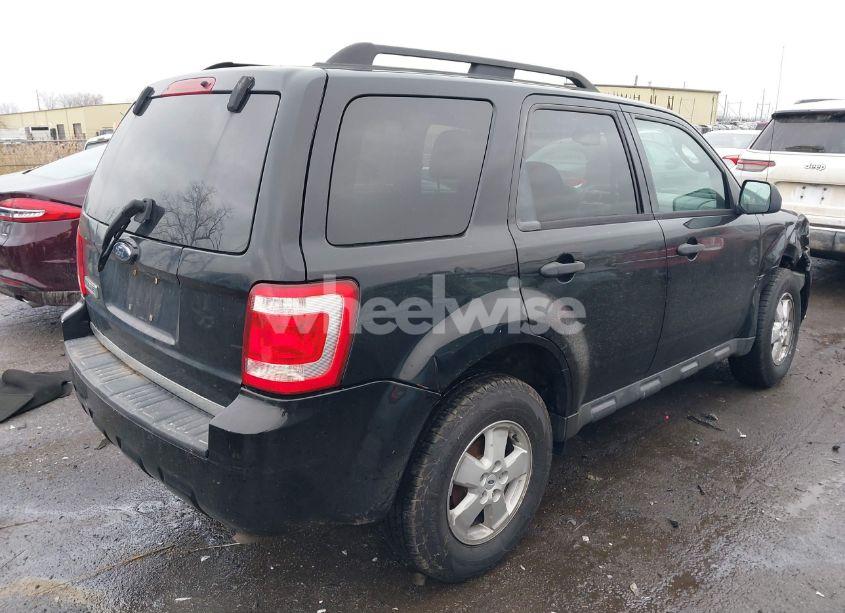 Photo 4 of 2009 Ford Escape XLT (VIN 1FMCU03G49KA15432)