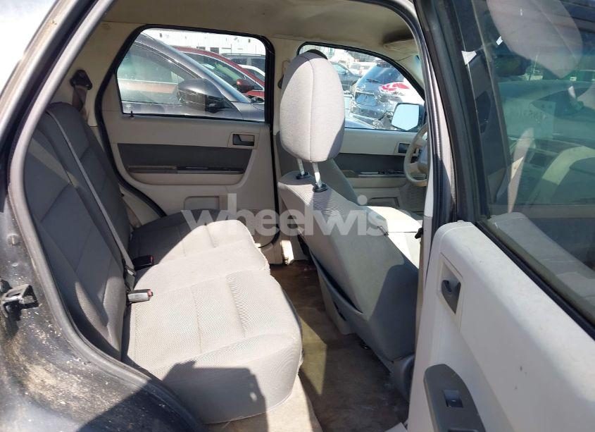 Photo 8 of 2009 Ford Escape XLT (VIN 1FMCU03G49KA56627)