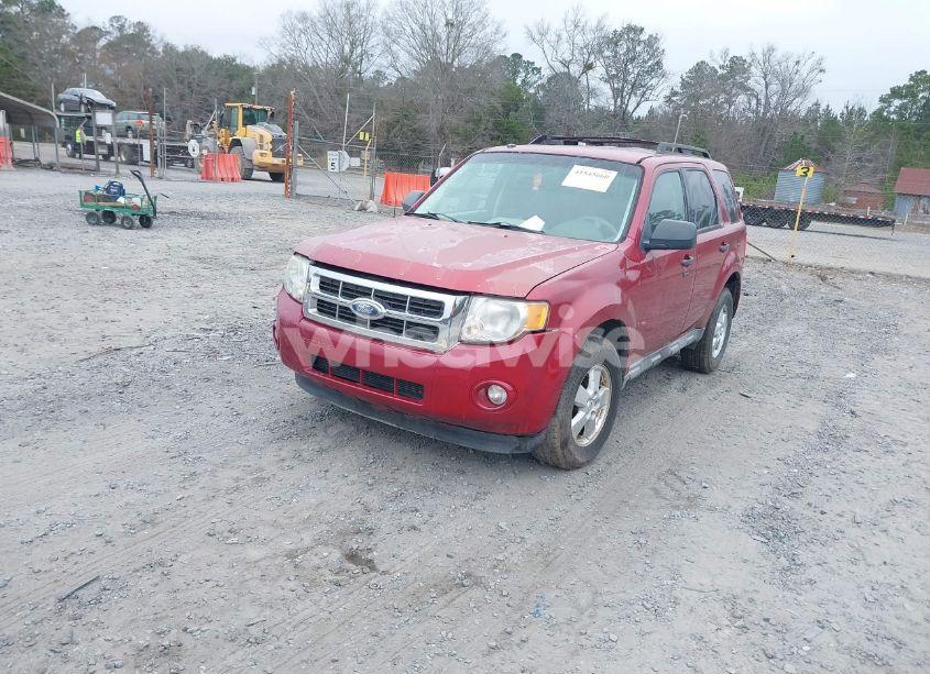 Photo 2 of 2009 Ford Escape XLT (VIN 1FMCU03G49KB03624)