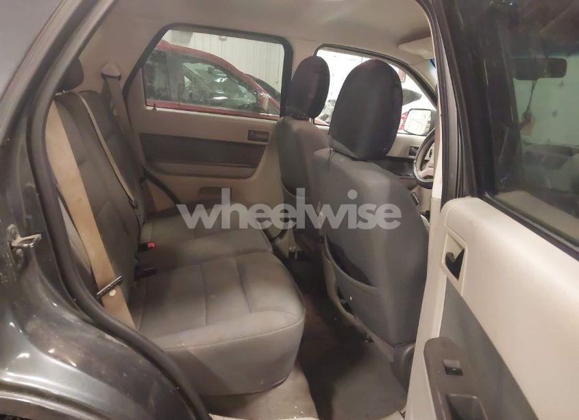 Photo 8 of 2009 Ford Escape XLT (VIN 1FMCU03G49KB68893)