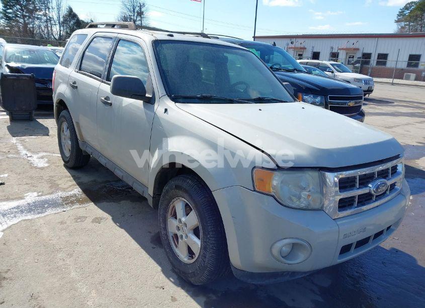 2009 Ford Escape XLT (VIN 1FMCU03G49KC48212) main photo