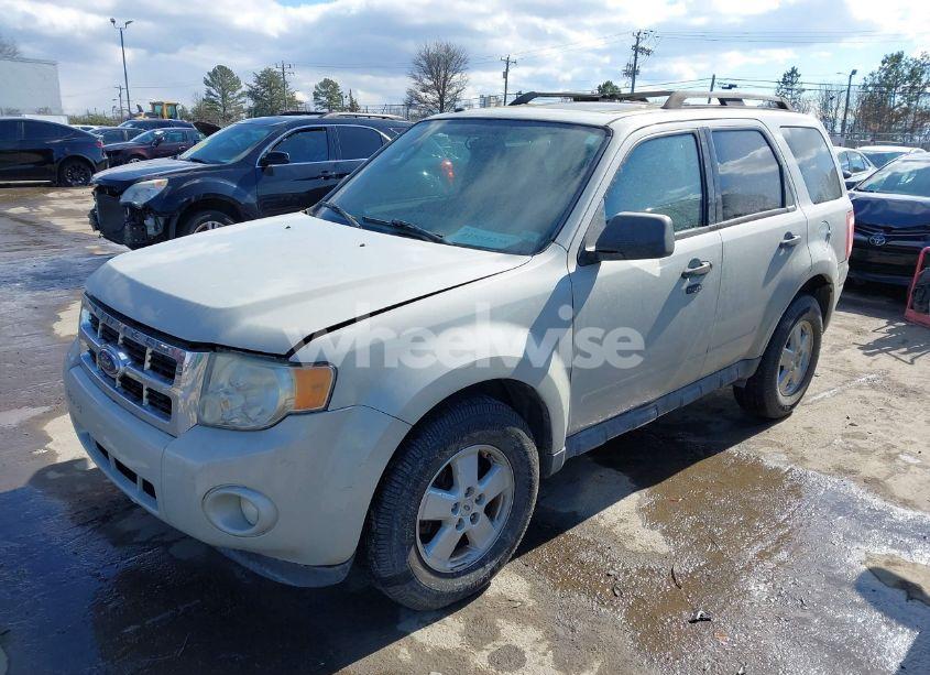 Photo 2 of 2009 Ford Escape XLT (VIN 1FMCU03G49KC48212)