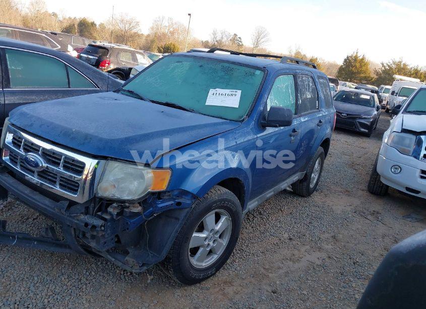 Photo 2 of 2009 Ford Escape XLT (VIN 1FMCU03G59KC03697)