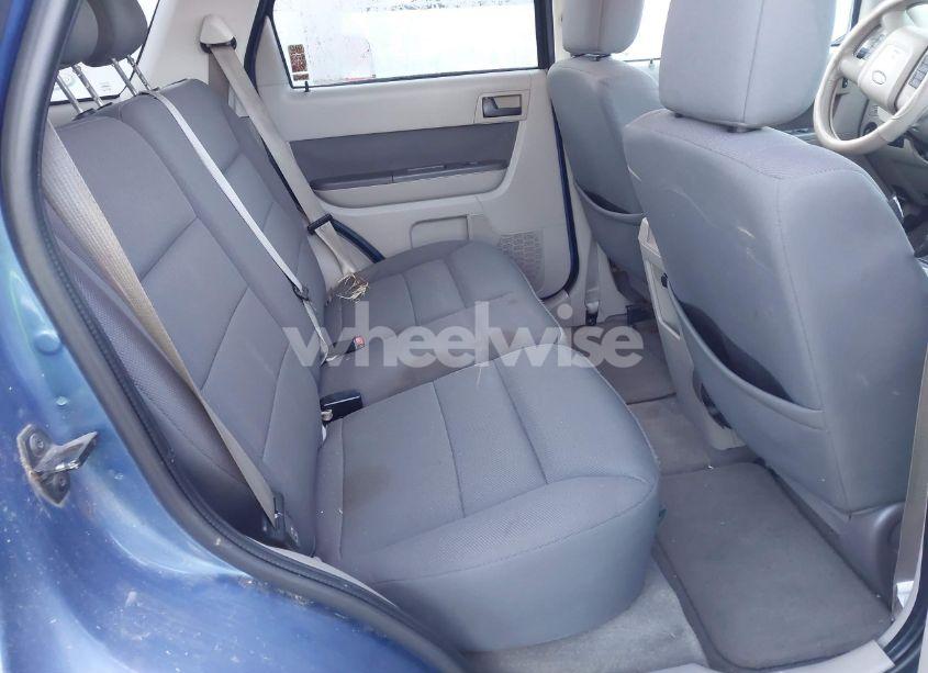 Photo 8 of 2009 Ford Escape XLT (VIN 1FMCU03G59KC03697)