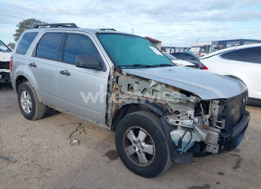 2009 Ford Escape XLT (VIN 1FMCU03G69KA44088) main photo