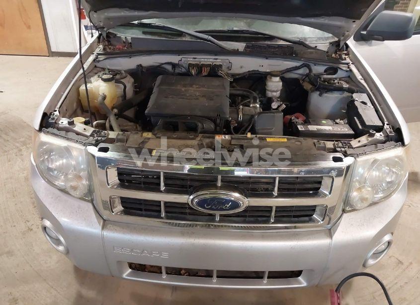 Photo 10 of 2009 Ford Escape XLT (VIN 1FMCU03G69KA93839)