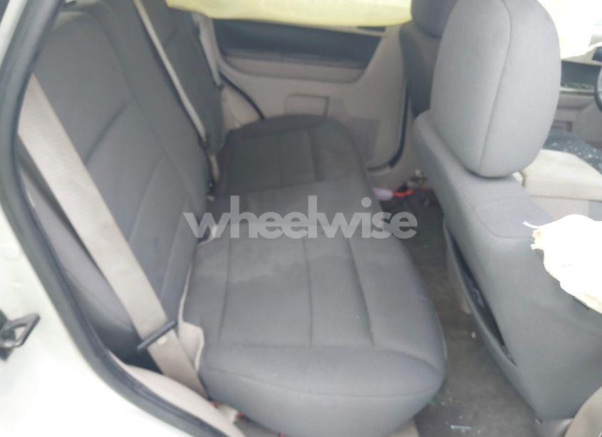 Photo 8 of 2009 Ford Escape XLT (VIN 1FMCU03G69KB34986)