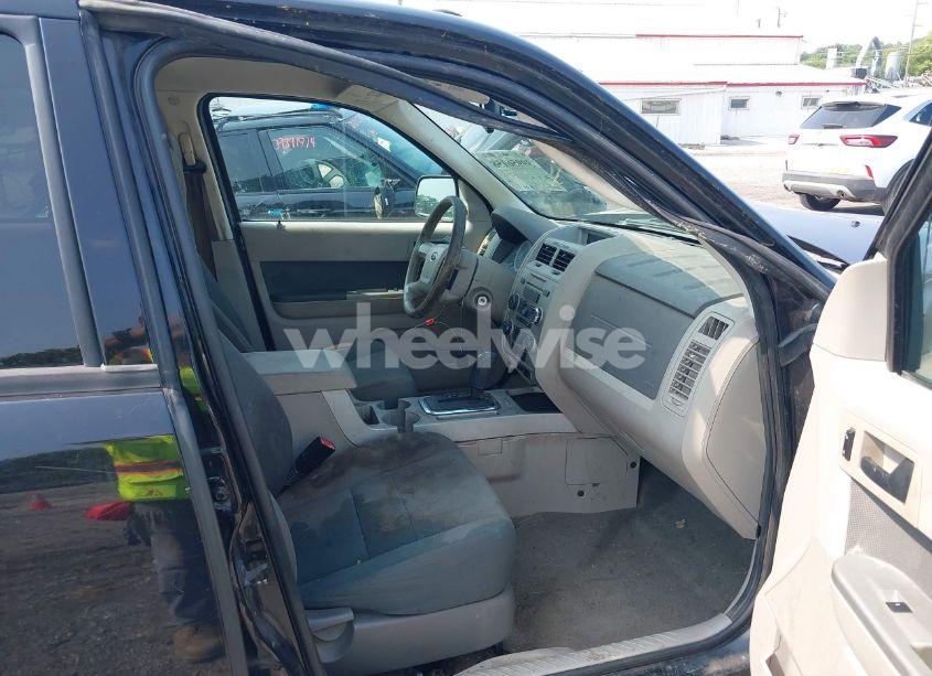 Photo 5 of 2009 Ford Escape XLT (VIN 1FMCU03G79KA21998)