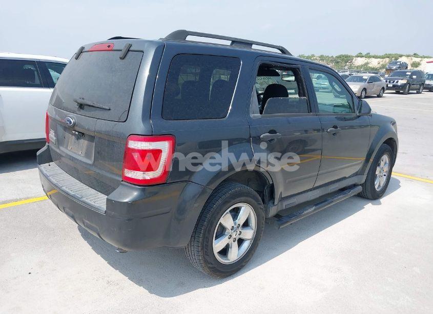 Photo 4 of 2009 Ford Escape XLT (VIN 1FMCU03G79KA36193)