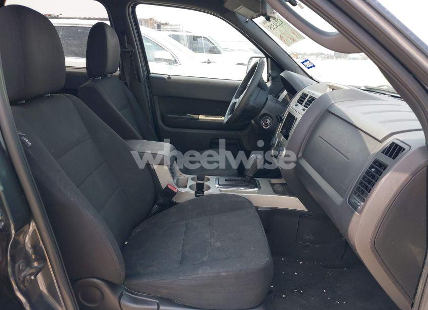 Photo 5 of 2009 Ford Escape XLT (VIN 1FMCU03G79KA36193)