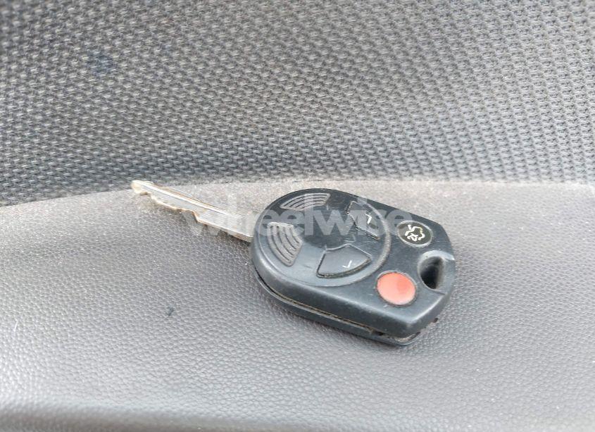 Photo 11 of 2009 Ford Escape XLT (VIN 1FMCU03G79KA82039)