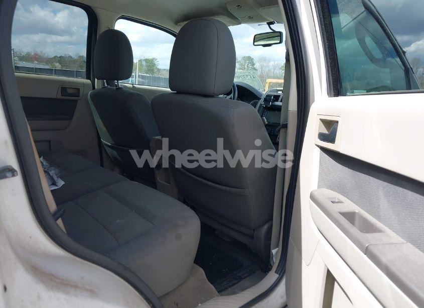 Photo 8 of 2009 Ford Escape XLT (VIN 1FMCU03G79KA82039)