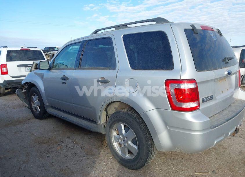 Photo 13 of 2009 Ford Escape XLT (VIN 1FMCU03G79KC98327)