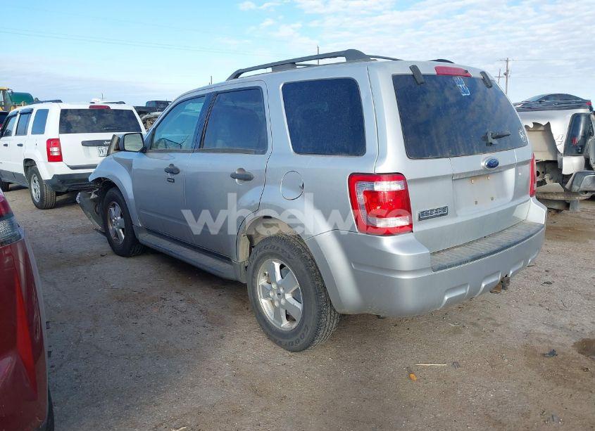 Photo 3 of 2009 Ford Escape XLT (VIN 1FMCU03G79KC98327)