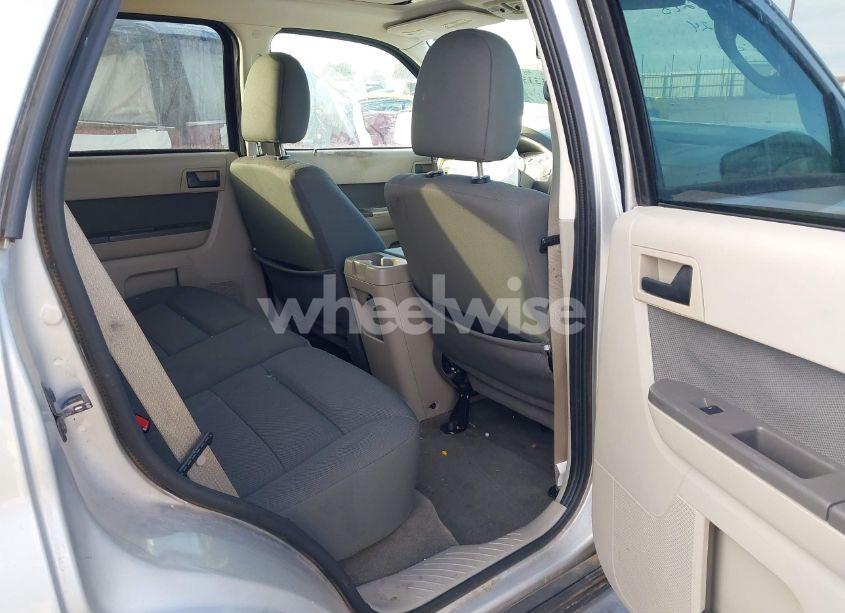 Photo 8 of 2009 Ford Escape XLT (VIN 1FMCU03G79KC98327)